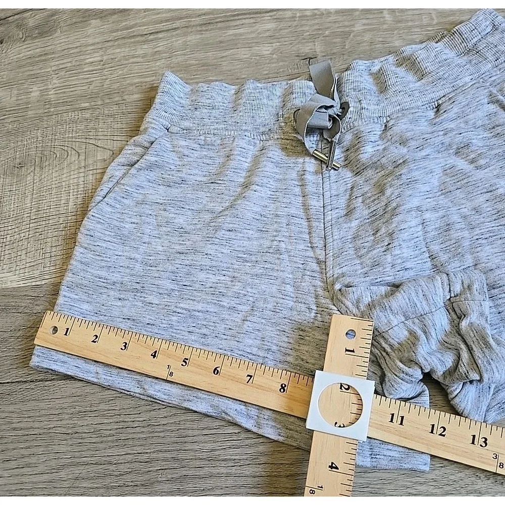 Athleta Shorts Womens XS Gray Heathered Balance 4
